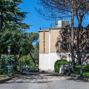 https://santa-prisca.it-romehotels.com